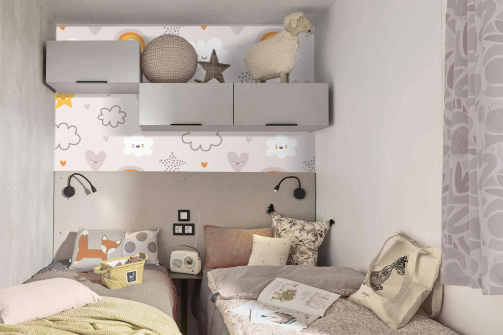 tapisserie rapositionnable nuage enfantin sur mesure mobil home - jaune