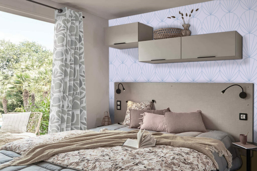 tapisser pré encollé motif géométrique moderne mobil-home chambre lilas