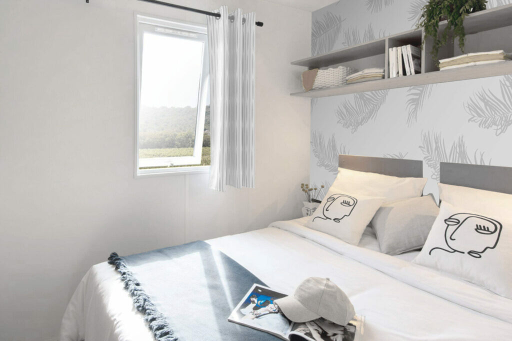 tapisserie à encoller pleine de douceur et design sur mesure livraison rapide chambre parentale gris