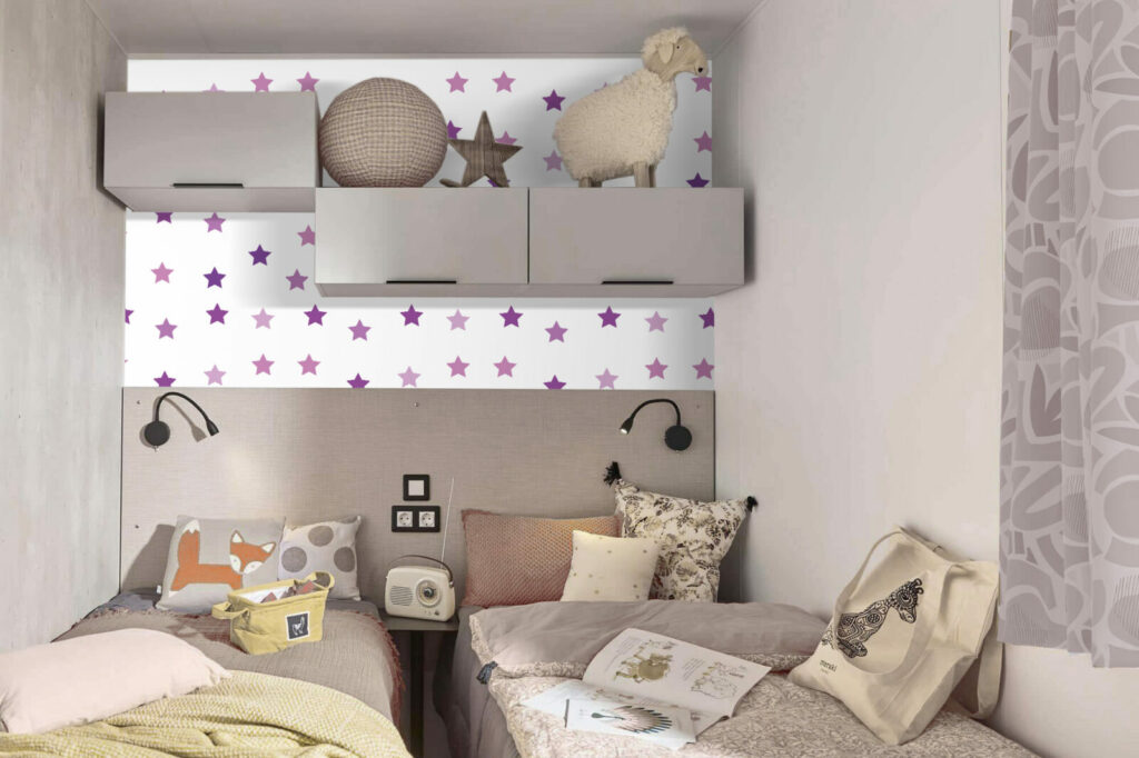 papier peint pré encollé motif étoile décoration sur mesure pas cher - chambre mobil home - violet