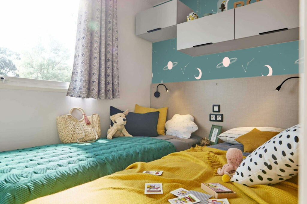 tapisserie pré encollé Galaxy intemporel pas cher - mobil home - vert