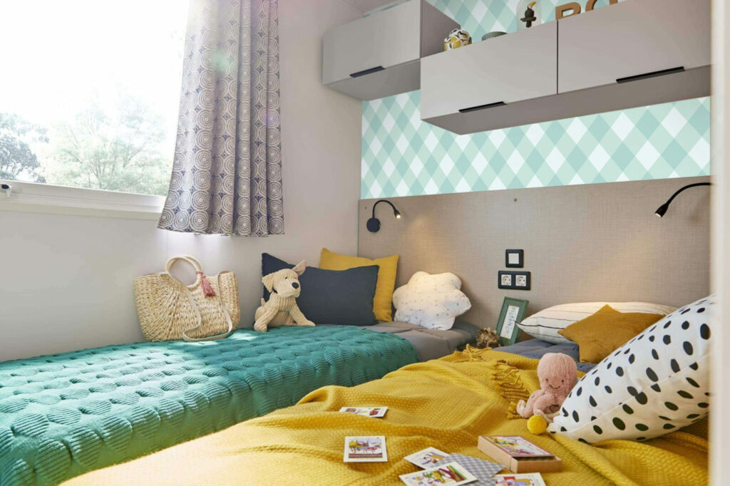 tapisserie pré encollé sur mesure vichy vintage mobil home vert