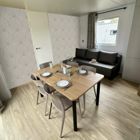 tapisser pré encollé motif géométrique moderne mobil-home salle a manger kaki