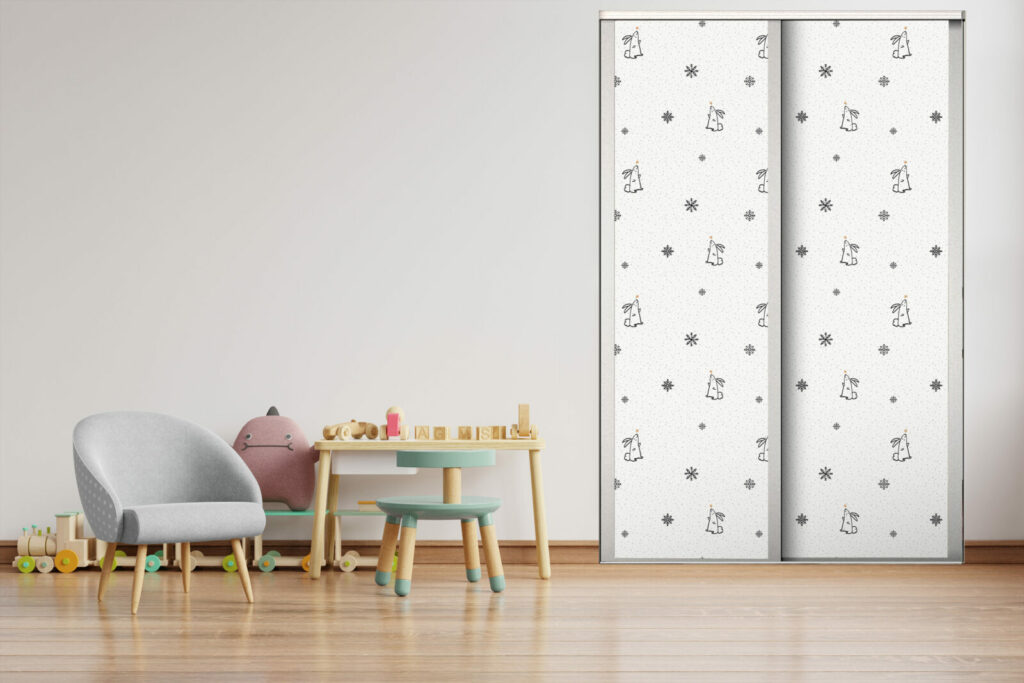 Papier peint pré encollé motif lapin hiver flocon personnalisé pas cher portes de placard chambre bébé salle de jeux